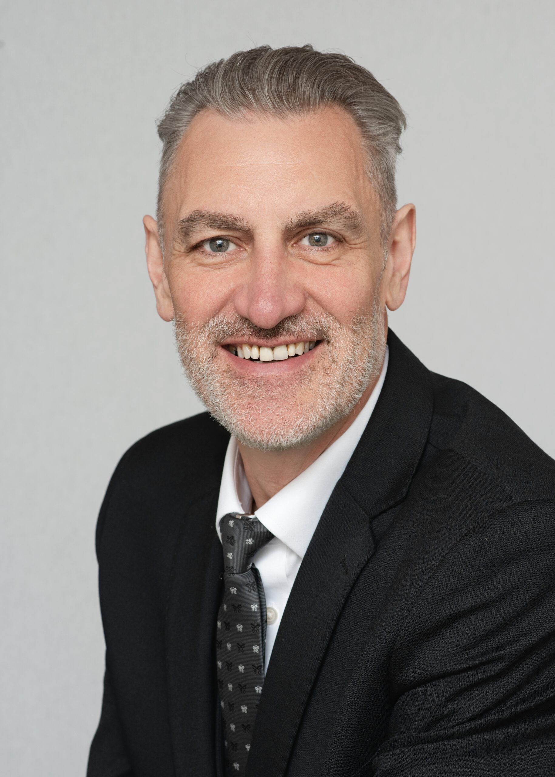 Peter Exton